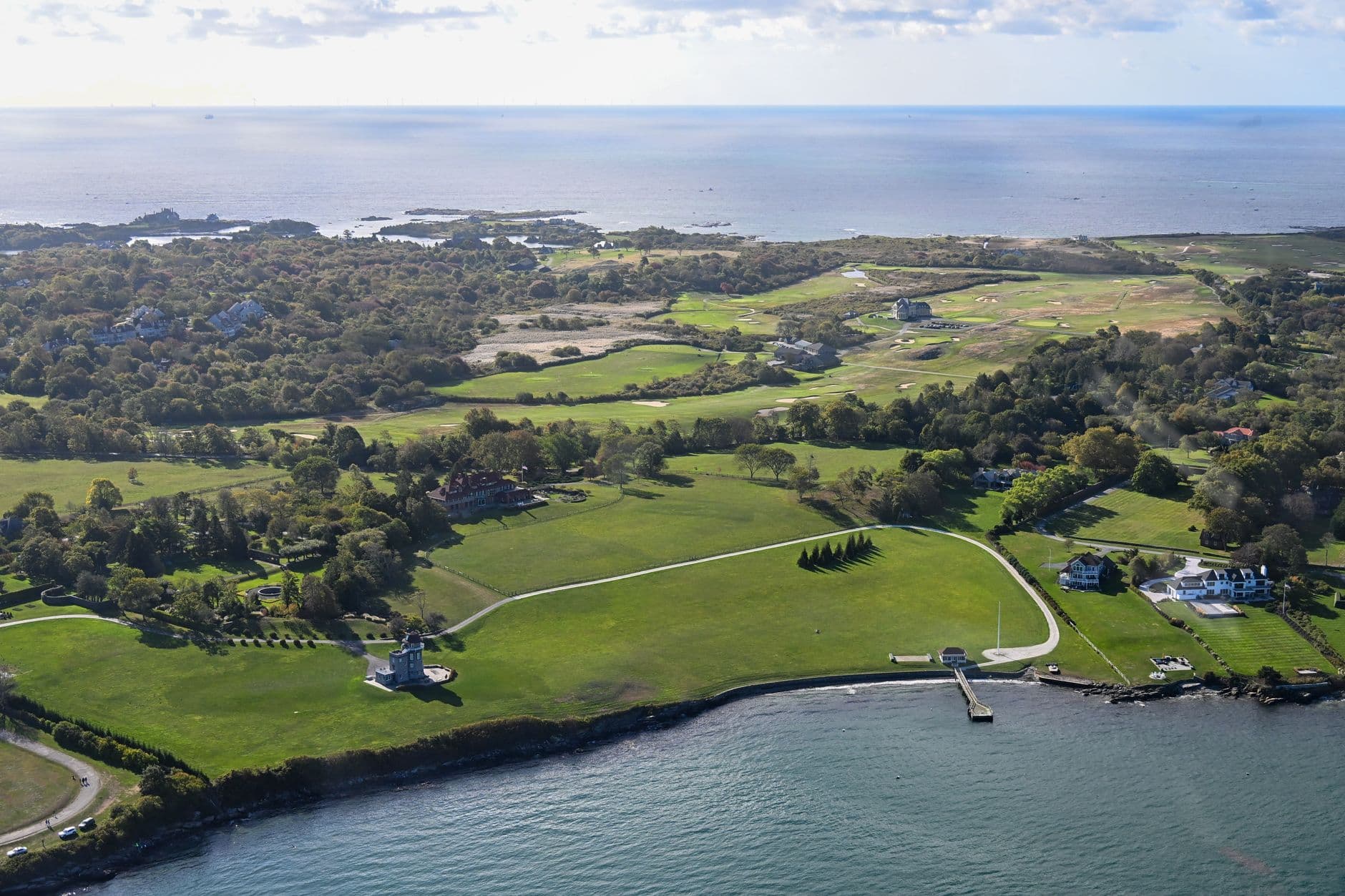 Average Cost of a Wedding in Rhode Island (2026)